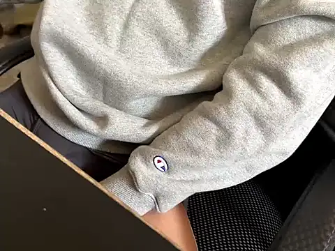 Snapshot of Ryan67533 chatting on January 26, 2025, 3:59 am Ryan67533 online show from January 26, 2025, 3:59 am