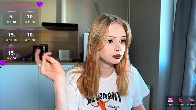 lisa barbie online show from April 11, 2026, 3:59 pm