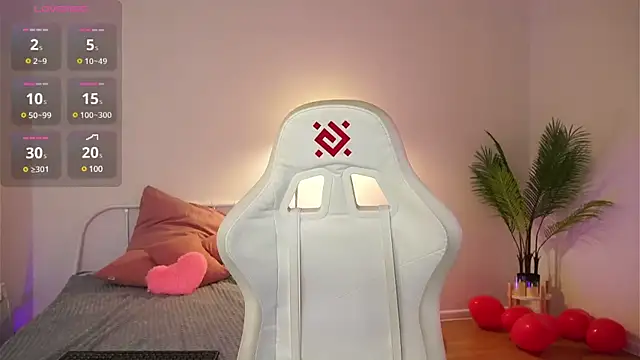 tender babyy online show from March 6, 2025, 11:36 am