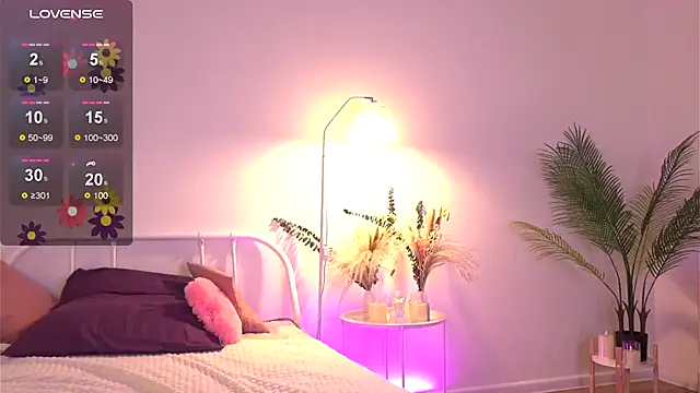 tender babyy online show from September 17, 2025, 12:29 pm