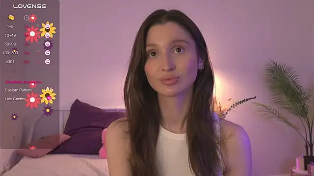 tender babyy online show from September 19, 2025, 1:04 pm