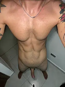 LatinStraight5 online show from March 10, 2025, 10:34 pm