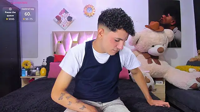 patrick sanzz online show from December 3, 2025, 5:23 pm