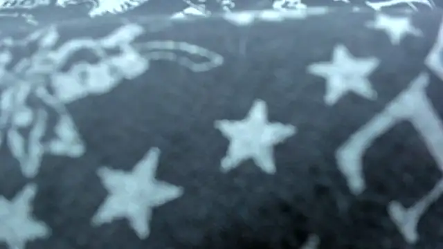 Amy Kiitty  online show from September 12, 2025, 1:22 pm