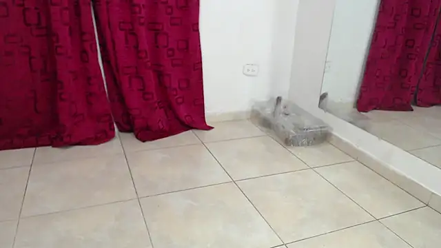 KarinaSimonz online show from March 2, 2025, 7:41 pm