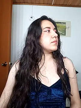 Emi chik online show from January 15, 2026, 11:13 am