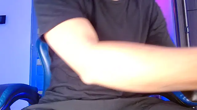 SexyBoy-Bigclit online show from May 12, 2026, 2:01 pm