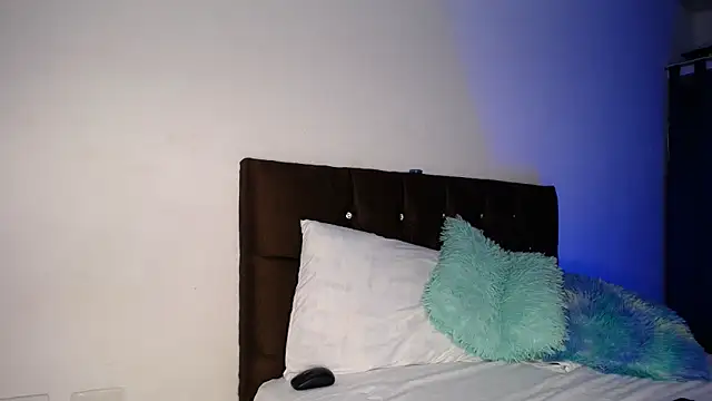 Sweet hot mia online show from September 11, 2025, 1:33 pm