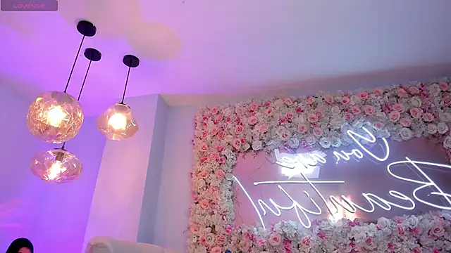 KatieNolan 1 online show from October 9, 2025, 12:28 pm