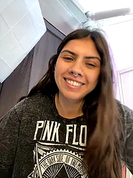 Snapshot of Argentiiniita chatting on November 2, 2025, 6:46 pm Argentiiniita online show from November 2, 2025, 6:46 pm