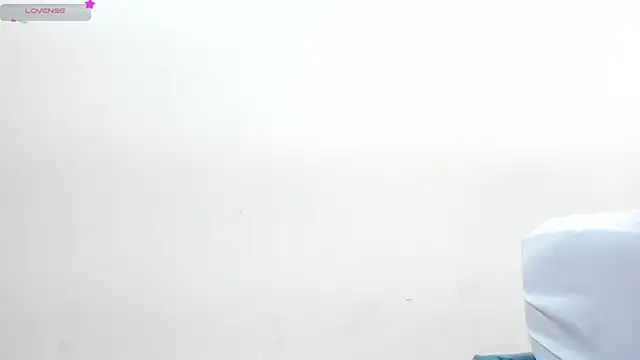 Sophie Smith69 online show from February 22, 2025, 5:13 pm