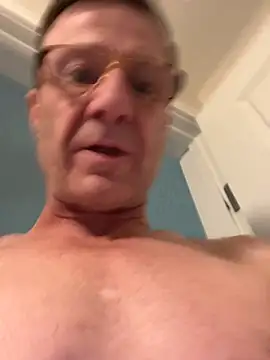 Snapshot of Chrisyyc69eqt chatting on February 24, 2026, 7:15 pm Chrisyyc69eqt online show from February 24, 2026, 7:15 pm