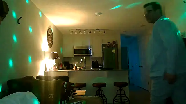 Snapshot of Chrisyyc69eqt chatting on February 7, 2026, 6:10 am Chrisyyc69eqt online show from February 7, 2026, 6:10 am