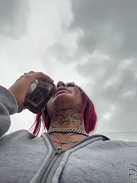 Kuromi LS online show from November 24, 2025, 7:14 pm