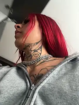 Kuromi LS online show from October 8, 2025, 7:03 pm