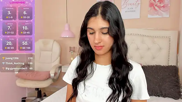 Ashley Evans18 online show from February 27, 2025, 6:42 pm