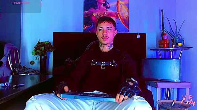 HannibalLester online show from February 6, 2026, 4:41 am