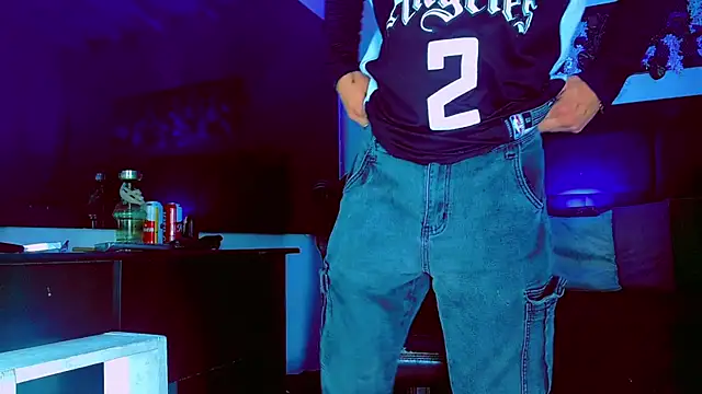 HannibalLester online show from April 15, 2026, 5:24 am