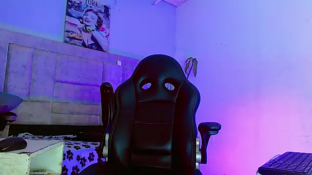 HannibalLester online show from September 20, 2025, 5:01 am