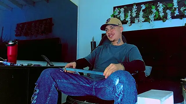 HannibalLester online show from April 9, 2026, 6:19 am