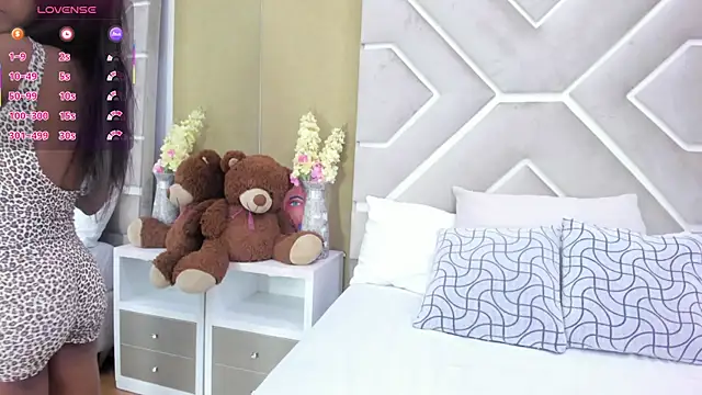 Melany Ebonyy online show from March 21, 2025, 2:29 pm