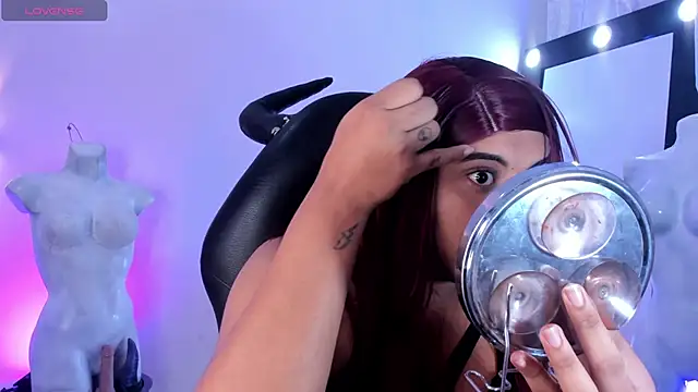 Emili Roux online show from March 22, 2026, 10:17 am