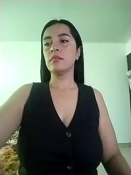 Snapshot of hailey85 chatting on February 11, 2026, 7:03 pm hailey85 online show from February 11, 2026, 7:03 pm