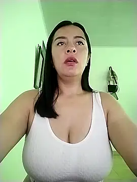 Snapshot of hailey85 chatting on March 3, 2026, 5:09 pm hailey85 online show from March 3, 2026, 5:09 pm