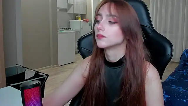 SilverDream online show from September 27, 2025, 7:31 pm