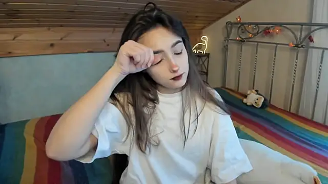 SilverDream online show from December 7, 2024, 6:26 am