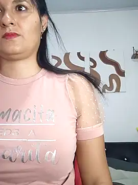 elena jonees online show from November 14, 2025, 7:50 pm