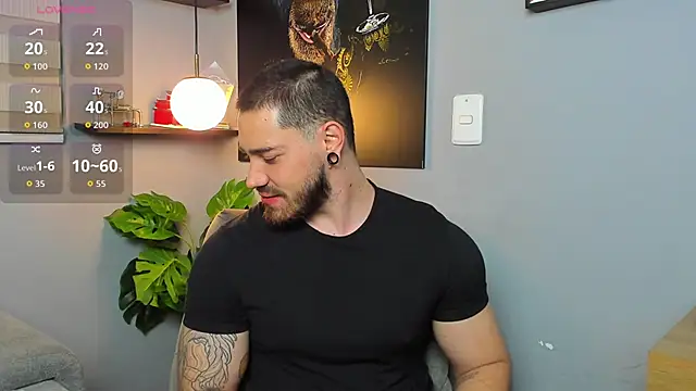 Giorgio-Leone online show from March 25, 2026, 11:25 pm