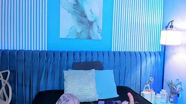 nathalie rossel online show from April 11, 2026, 6:33 pm