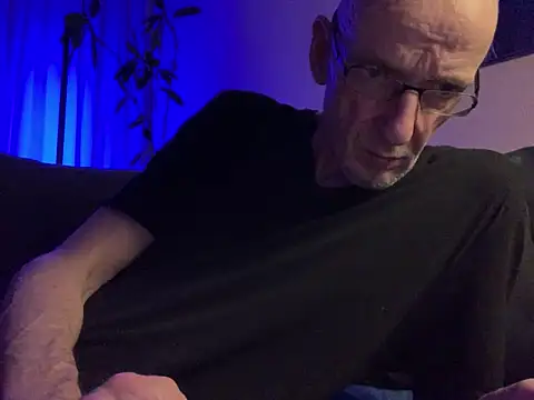 Snapshot of Bula94193 chatting on January 31, 2026, 7:56 pm Bula94193 online show from January 31, 2026, 7:56 pm