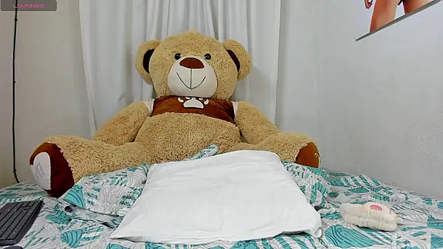 Snapshot of sweet_amalia4 chatting on October 1, 2025, 10:02 pm sweet amalia4 online show from October 1, 2025, 10:02 pm