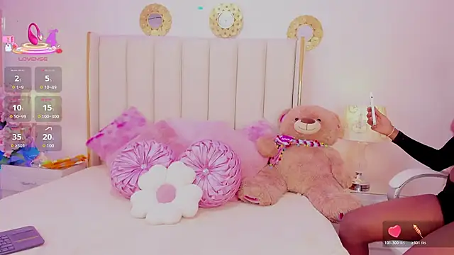 evangelin ts online show from March 27, 2026, 2:07 pm