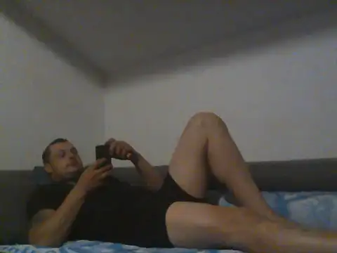 Snapshot of DefiniteTimor chatting on July 20, 2026, 1:57 am DefiniteTimor online show from July 20, 2026, 1:57 am