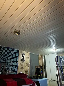 luv2cum7491 online show from February 10, 2025, 1:24 am