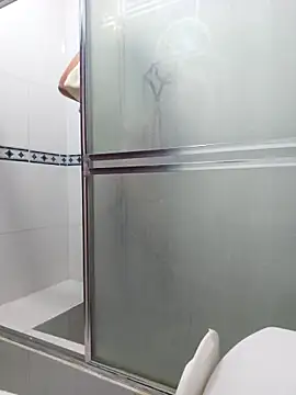 Snapshot of jose5320_20 chatting on October 22, 2025, 4:17 pm jose5320 20 online show from October 22, 2025, 4:17 pm