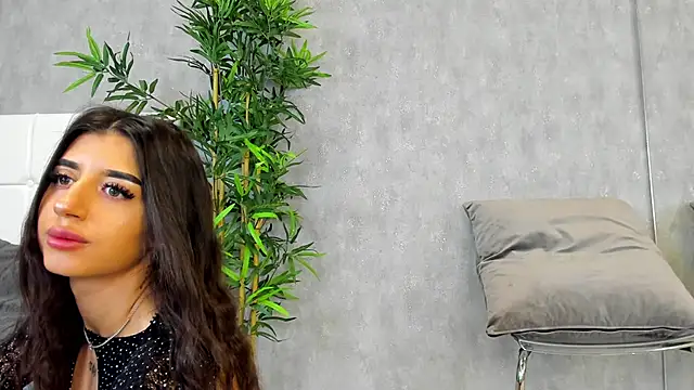 KatelynSparks online show from March 19, 2025, 6:35 am