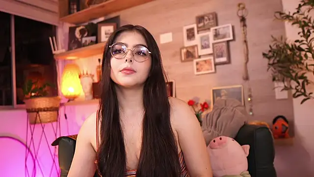 Dear Morgan online show from November 12, 2025, 11:19 pm