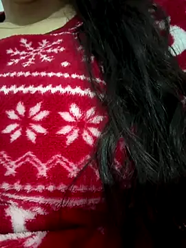 Lina-lolo online show from December 21, 2025, 9:37 pm