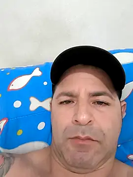 Marciogrei online show from November 10, 2025, 7:08 pm