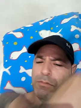 Marciogrei online show from October 28, 2025, 1:21 pm