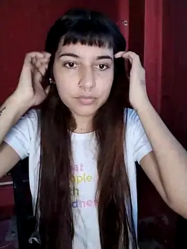 Snapshot of Cloeegoth chatting on March 4, 2025, 5:45 pm Cloeegoth online show from March 4, 2025, 5:45 pm