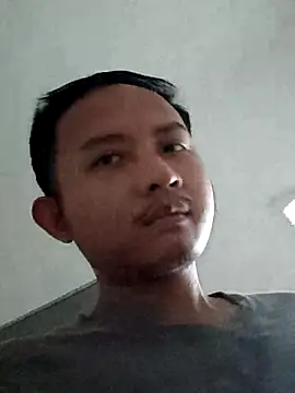 Snapshot of Virzcov chatting on May 16, 2026, 8:57 am Virzcov online show from May 16, 2026, 8:57 am