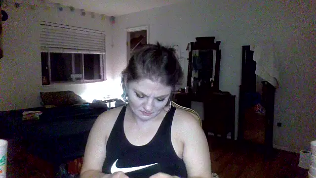 sophiarica online show from June 9, 2026, 3:07 am