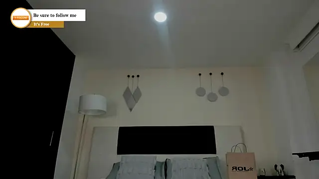 MattDevon online show from December 14, 2025, 4:40 am