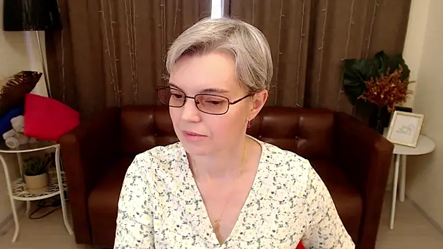 Cutie Erikaa1 online show from March 14, 2025, 8:42 am