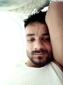 Gujrat player online show from February 2, 2026, 5:56 pm